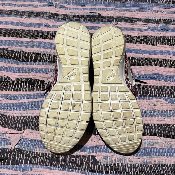 Nike Flyknit Roshe run - Picture 3 of 5